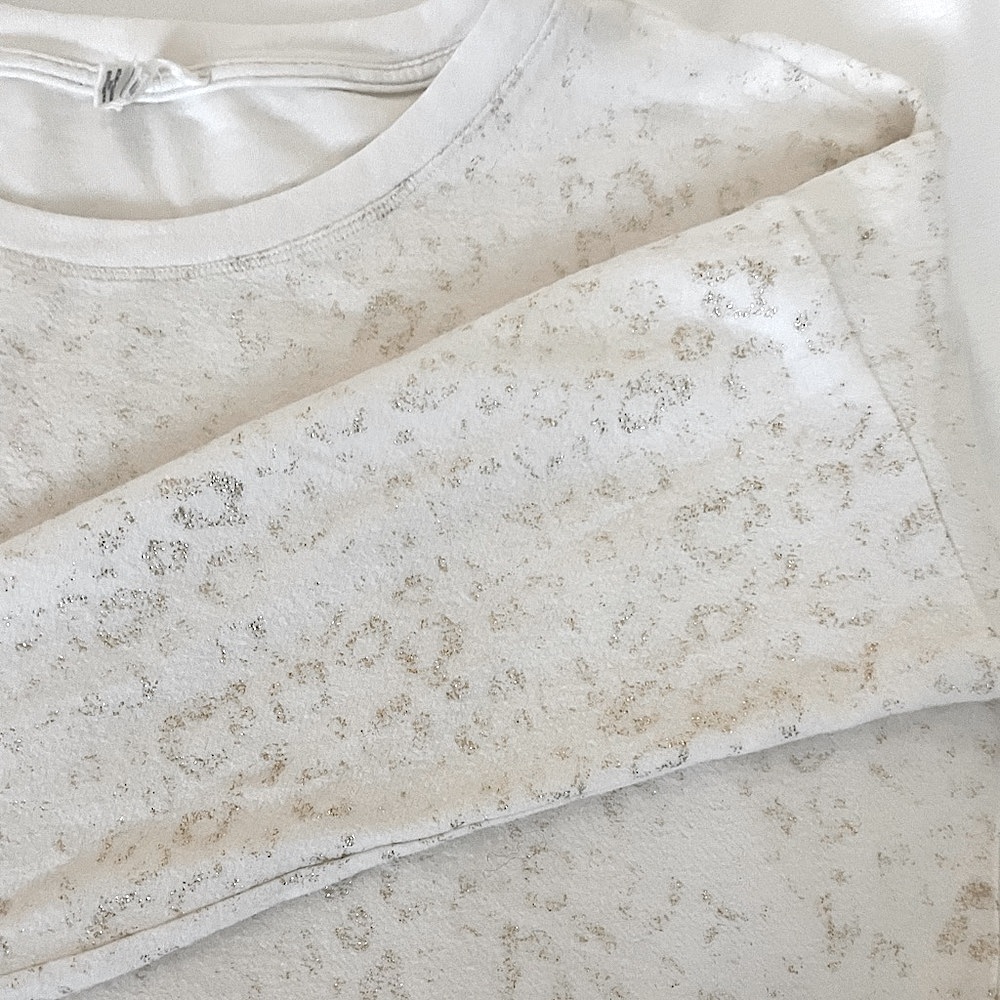 Soft Joie Large cozy oversized cream with gold specs sweatshirt.